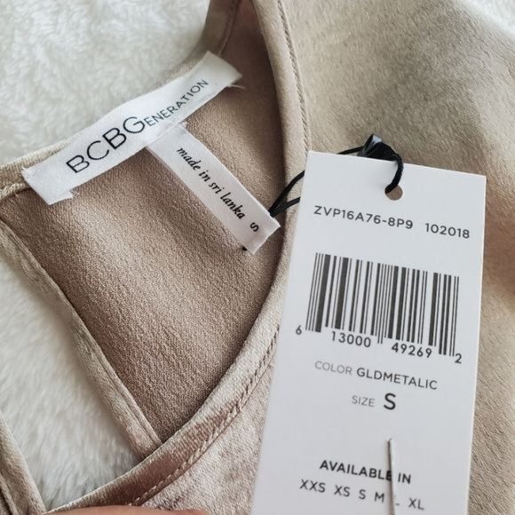 BCBGeneration Metallic Crop Top Sz Small roundneck short sleeve new with defects - Picture 8 of 14